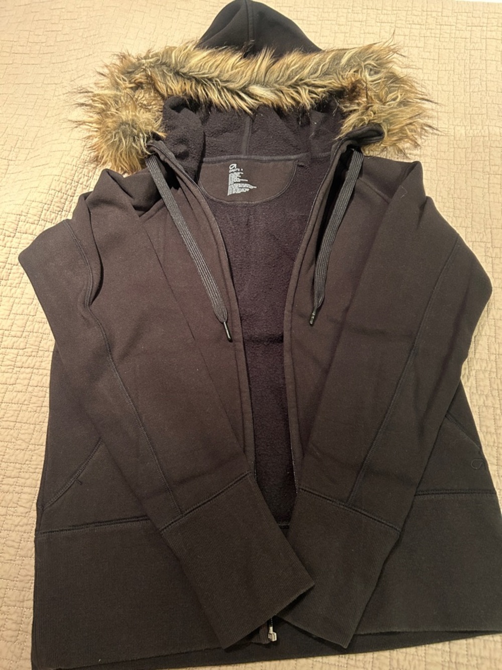 Women’s Black Hooded Faux-Fur Trim Hoodie